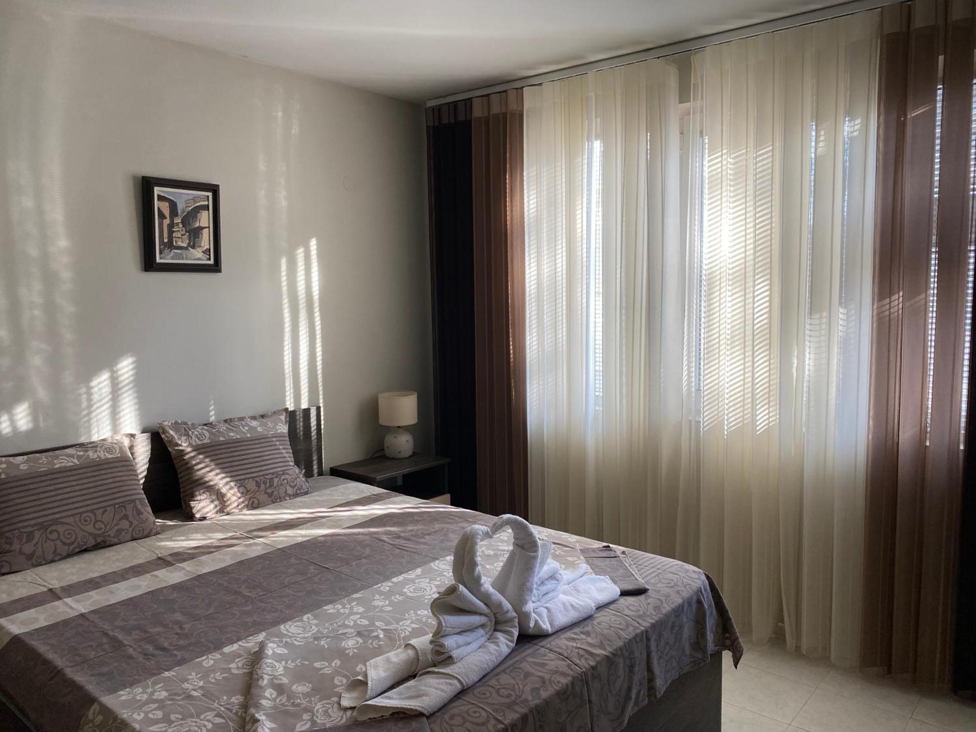 Gala Apartment Βελίκο Τίρνοβο Εξωτερικό φωτογραφία